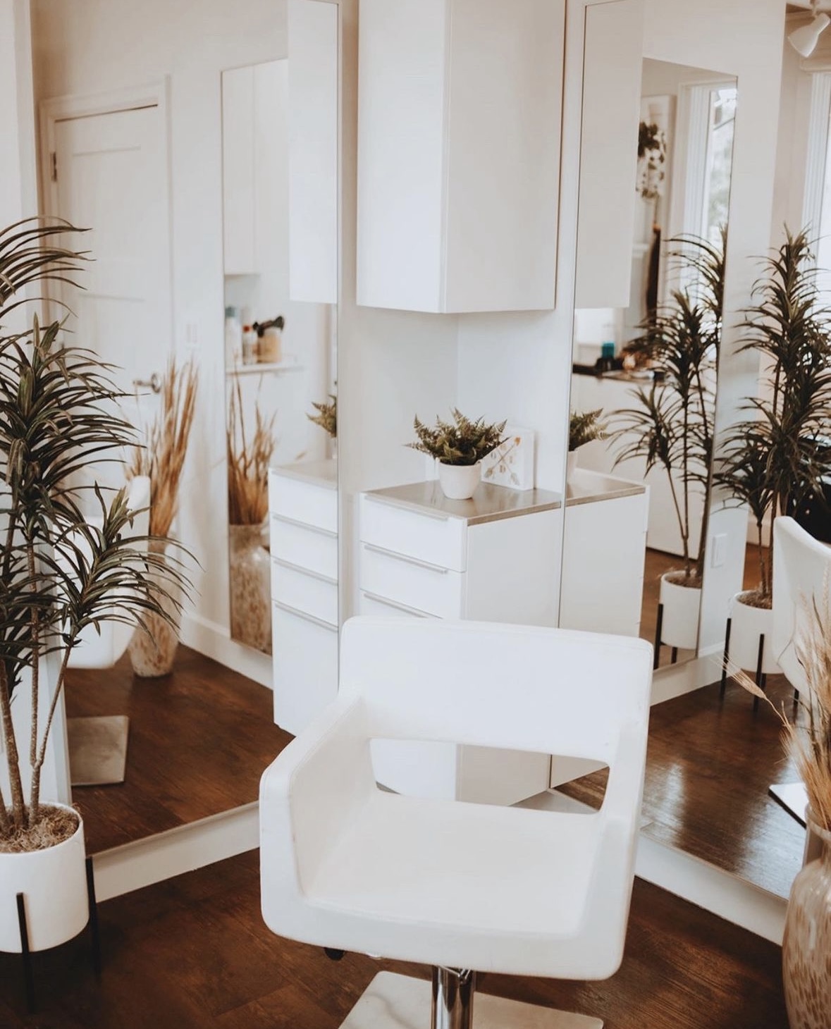 Ada K Beauty Luxury Salon Naples FLorida 5th Avenue South